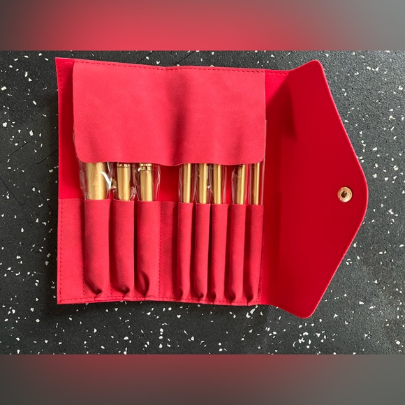 LUXIE | GLITTER AND GOLD BRUSH SET - Picture 4 of 6